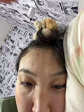 Snapshot of Minami_686 chatting on December 12, 2024, 4:21 pm Minami 686 online show from December 12, 2024, 4:21 pm