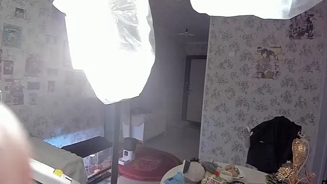 Snapshot of Minami_686 chatting on January 26, 2025, 3:14 pm Minami 686 online show from January 26, 2025, 3:14 pm