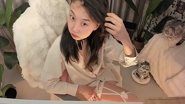 Snapshot of Minami_686 chatting on January 30, 2025, 9:14 pm Minami 686 online show from January 30, 2025, 9:14 pm