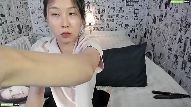 Snapshot of Minami_686 chatting on September 25, 2025, 2:54 pm Minami 686 online show from September 25, 2025, 2:54 pm