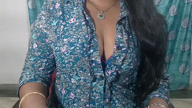 Snapshot of Sophia_your chatting on April 20, 2026, 4:26 am Sophia your online show from April 20, 2026, 4:26 am