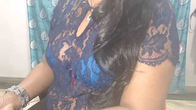 Snapshot of Sophia_your chatting on May 18, 2026, 5:19 pm Sophia your online show from May 18, 2026, 5:19 pm
