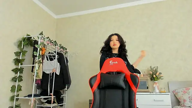 Snapshot of wastforu chatting on February 14, 2025, 6:45 am wastforu online show from February 14, 2025, 6:45 am