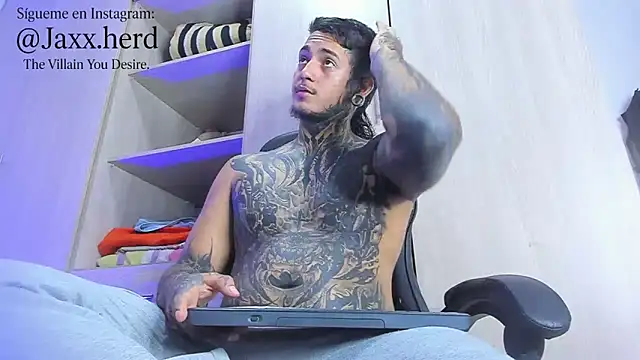 Snapshot of JAXXXONHERD chatting on October 28, 2025, 12:41 pm JAXXXONHERD online show from October 28, 2025, 12:41 pm