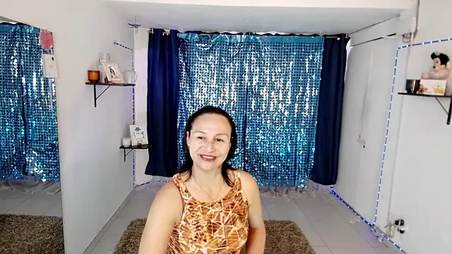 lollita 23  online show from March 20, 2026, 8:03 pm