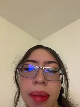 Snapshot of CoreAlejito chatting on April 26, 2026, 8:28 pm CoreAlejito online show from April 26, 2026, 8:28 pm