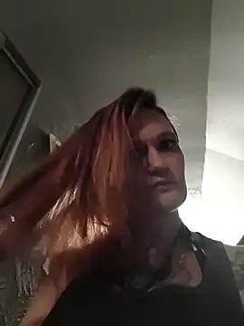 renegade vyxxen online show from November 18, 2025, 3:01 am