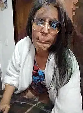 Snapshot of LucifernandaSw chatting on January 14, 2025, 1:15 am LucifernandaSw online show from January 14, 2025, 1:15 am