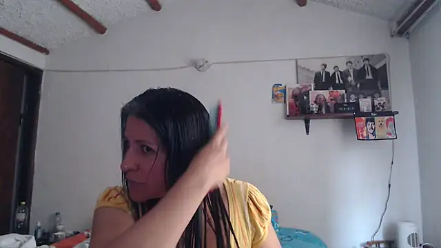 Snapshot of LucifernandaSw chatting on March 6, 2025, 4:49 pm LucifernandaSw online show from March 6, 2025, 4:49 pm