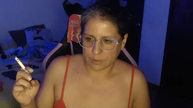 LucifernandaSw online show from May 19, 2026, 3:13 am