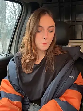 Snapshot of hotAssHell_ chatting on December 3, 2024, 8:27 am hotAssHell online show from December 3, 2024, 8:27 am