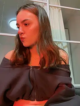 Snapshot of hotAssHell_ chatting on March 5, 2025, 8:42 pm hotAssHell online show from March 5, 2025, 8:42 pm