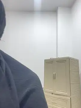 Snapshot of Hijabi_HotGirls chatting on March 2, 2025, 11:09 pm Hijabi HotGirls online show from March 2, 2025, 11:09 pm