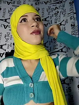 hanaa 18 online show from December 10, 2024, 2:05 am