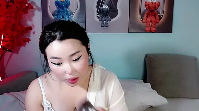 Snapshot of ichiben chatting on January 22, 2025, 6:10 pm ichiben online show from January 22, 2025, 6:10 pm