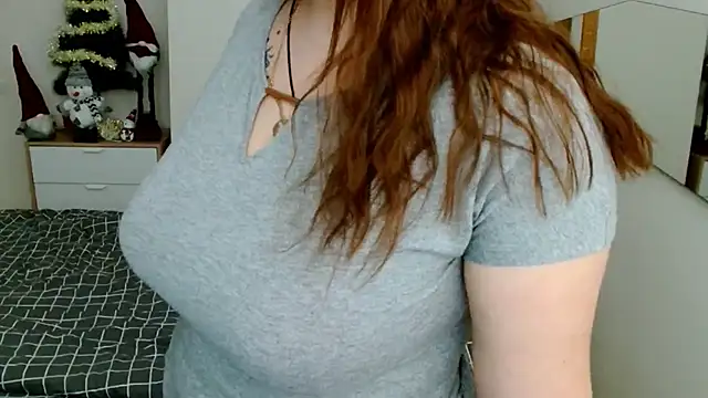 Snapshot of leila_beayte_ chatting on January 16, 2025, 11:04 am leila beayte online show from January 16, 2025, 11:04 am