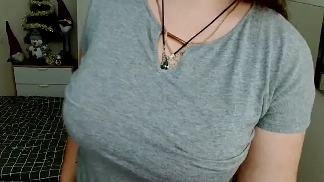Snapshot of leila_beayte_ chatting on January 17, 2025, 3:22 pm leila beayte online show from January 17, 2025, 3:22 pm