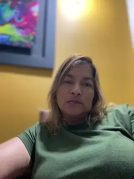 Snapshot of Jlo_69 chatting on February 18, 2025, 12:37 am Jlo 69 online show from February 18, 2025, 12:37 am