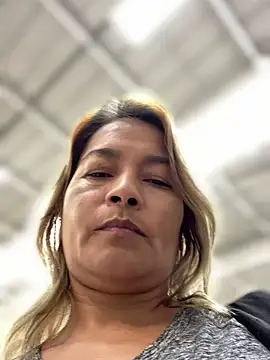 Snapshot of Jlo_69 chatting on March 5, 2025, 7:49 pm Jlo 69 online show from March 5, 2025, 7:49 pm