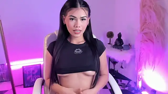 Snapshot of SakuraKato chatting on December 19, 2024, 5:40 pm SakuraKato online show from December 19, 2024, 5:40 pm