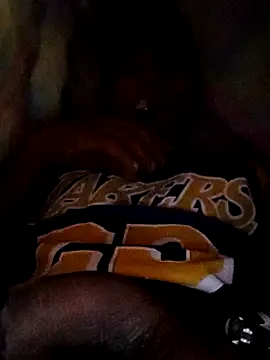 Snapshot of Moreno1813 chatting on February 22, 2025, 6:28 am Moreno1813 online show from February 22, 2025, 6:28 am