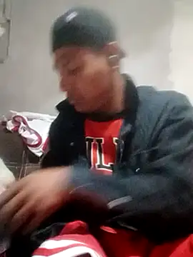 Snapshot of Moreno1813 chatting on March 3, 2025, 12:48 pm Moreno1813 online show from March 3, 2025, 12:48 pm