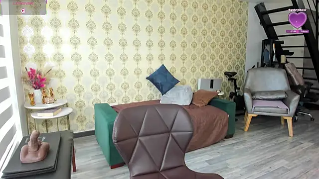  angelina class 7 online show from April 5, 2026, 4:37 pm