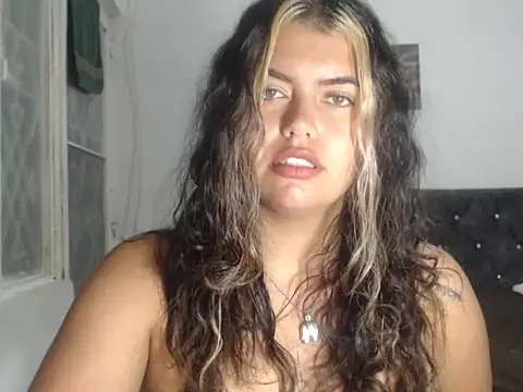 sweetkitty 16 online show from October 2, 2025, 11:23 pm