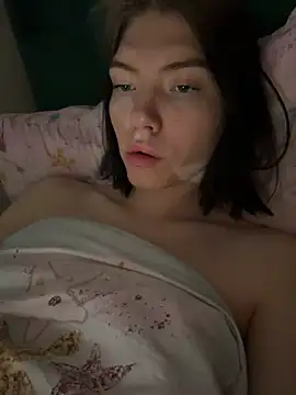 Lisaaa Alisa online show from March 15, 2026, 9:32 pm