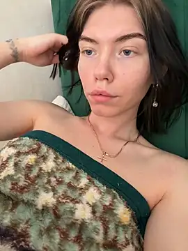 Lisaaa Alisa online show from March 27, 2026, 9:21 am