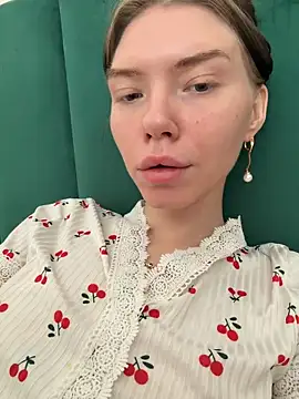 Snapshot of Lisaaa_Alisa chatting on May 20, 2026, 4:07 am Lisaaa Alisa online show from May 20, 2026, 4:07 am