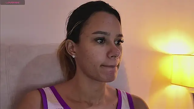 Snapshot of SamanthaWatson chatting on April 6, 2026, 1:14 am SamanthaWatson online show from April 6, 2026, 1:14 am