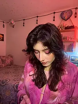 LiliJones  online show from February 25, 2026, 5:22 pm