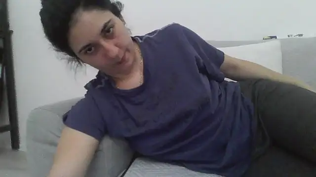 davenmichelle00 online show from April 4, 2026, 7:17 am