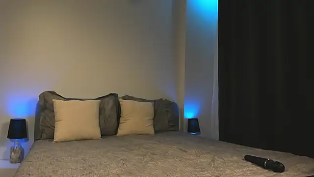 ShySara online show from February 15, 2025, 4:01 pm