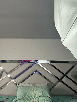 maybelline69 online show from February 24, 2026, 11:14 pm