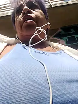 Snapshot of DirtyBIianca chatting on May 23, 2026, 3:49 pm DirtyBIianca online show from May 23, 2026, 3:49 pm
