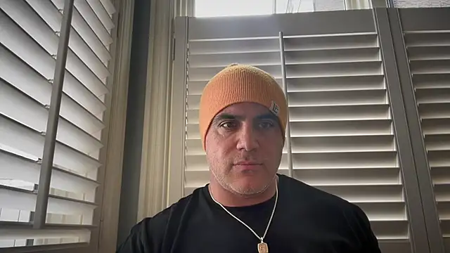 Snapshot of Bad_daddy21 chatting on January 5, 2026, 7:50 pm Bad daddy21 online show from January 5, 2026, 7:50 pm