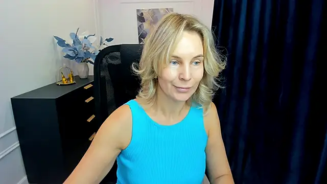 Sinty Devis online show from September 27, 2025, 11:37 am