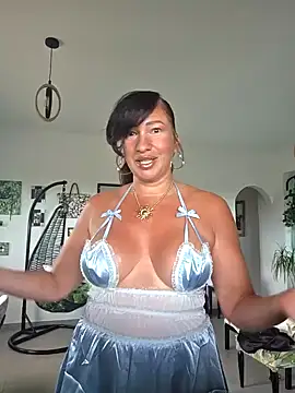 TheGoddessBianca online show from September 30, 2025, 7:57 am