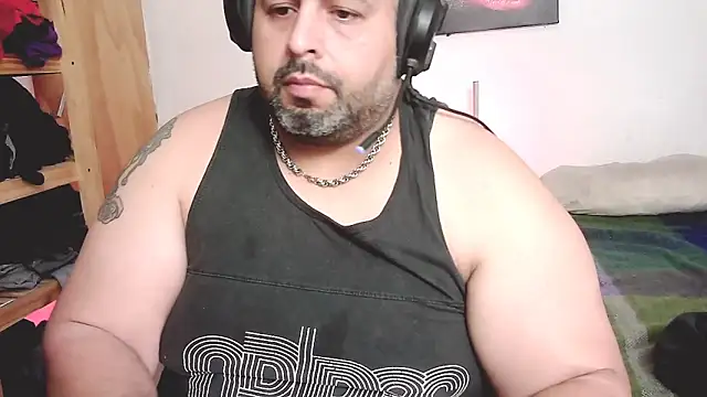 rodrix54 online show from November 18, 2025, 2:28 am