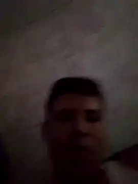 Snapshot of denca28 chatting on December 17, 2025, 12:38 am denca28 online show from December 17, 2025, 12:38 am