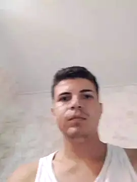 Snapshot of denca28 chatting on December 17, 2025, 6:47 pm denca28 online show from December 17, 2025, 6:47 pm