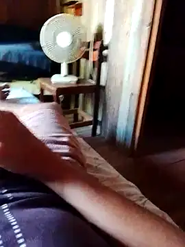 Snapshot of denca28 chatting on March 14, 2026, 6:35 pm denca28 online show from March 14, 2026, 6:35 pm