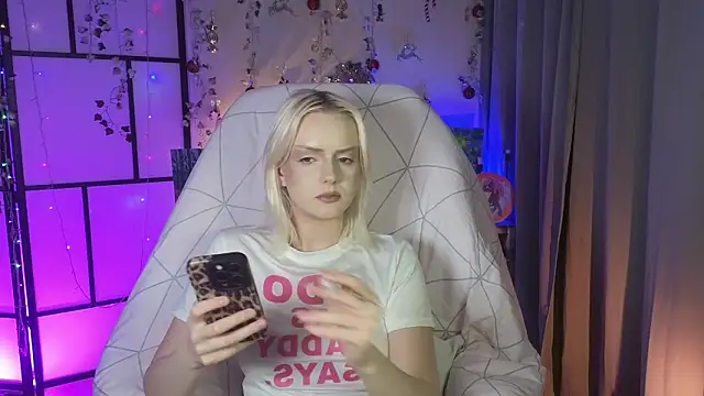 ImBonBon online show from March 23, 2026, 12:25 am