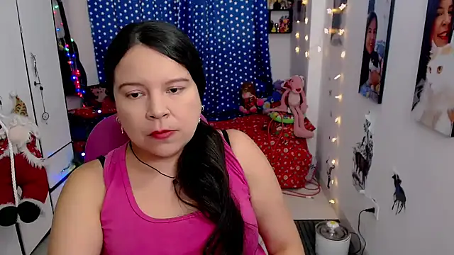 Snapshot of claryssa_ chatting on December 18, 2024, 10:24 pm claryssa online show from December 18, 2024, 10:24 pm