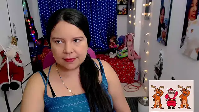 Snapshot of claryssa_ chatting on December 21, 2024, 11:45 pm claryssa online show from December 21, 2024, 11:45 pm