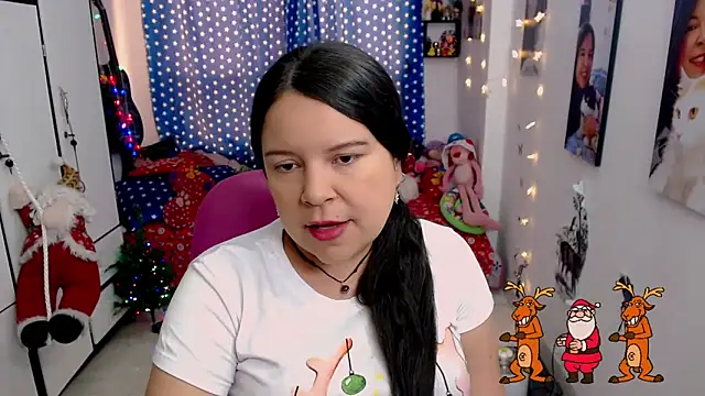 Snapshot of claryssa_ chatting on January 1, 2025, 7:10 pm claryssa online show from January 1, 2025, 7:10 pm