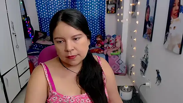 Snapshot of claryssa_ chatting on January 19, 2025, 9:55 pm claryssa online show from January 19, 2025, 9:55 pm