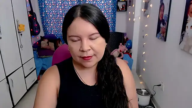 Snapshot of claryssa_ chatting on September 13, 2025, 7:02 pm claryssa online show from September 13, 2025, 7:02 pm